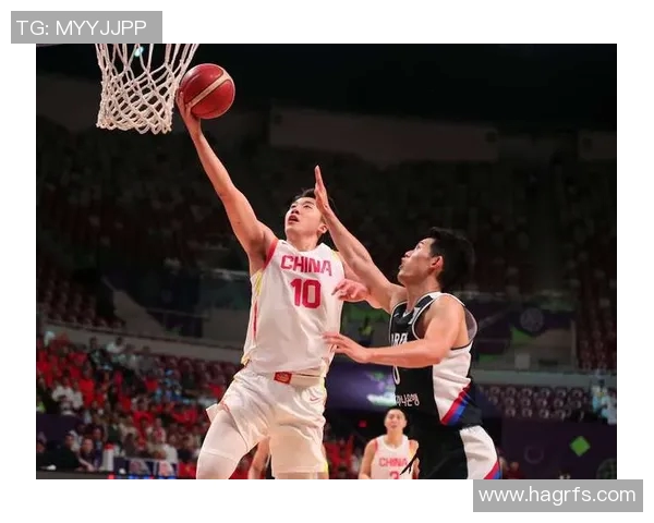 2013年CBA精彩对决北京队与青岛队激烈碰撞展现篮球魅力与团队精神